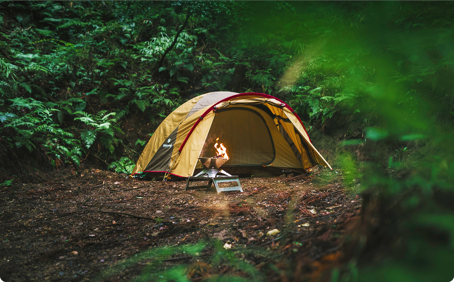 妙義山を望む安中榛名で手軽にキャンプ体験を。